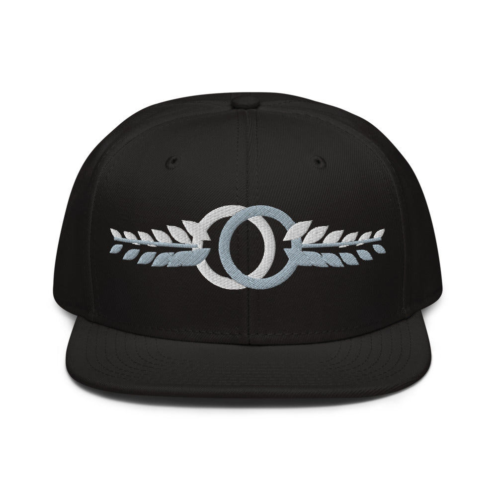 Laurel Snapback — Black